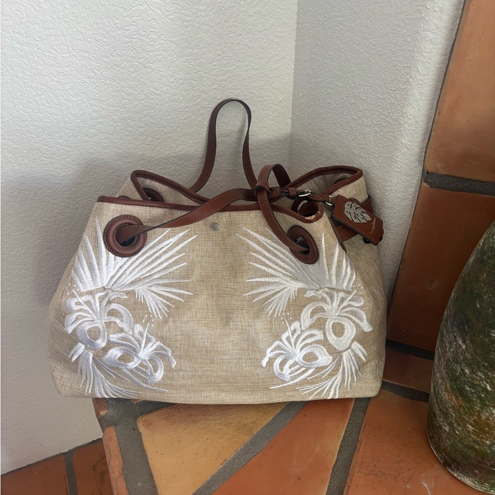 Tommy Bahama tan and white Waikiki tote/purse: resort wear